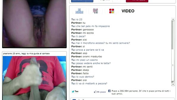 მომხიბლავი იაპონელი გოგონა ფეხებს ფართხალებს, რათა ღრმად გაანადგუროს